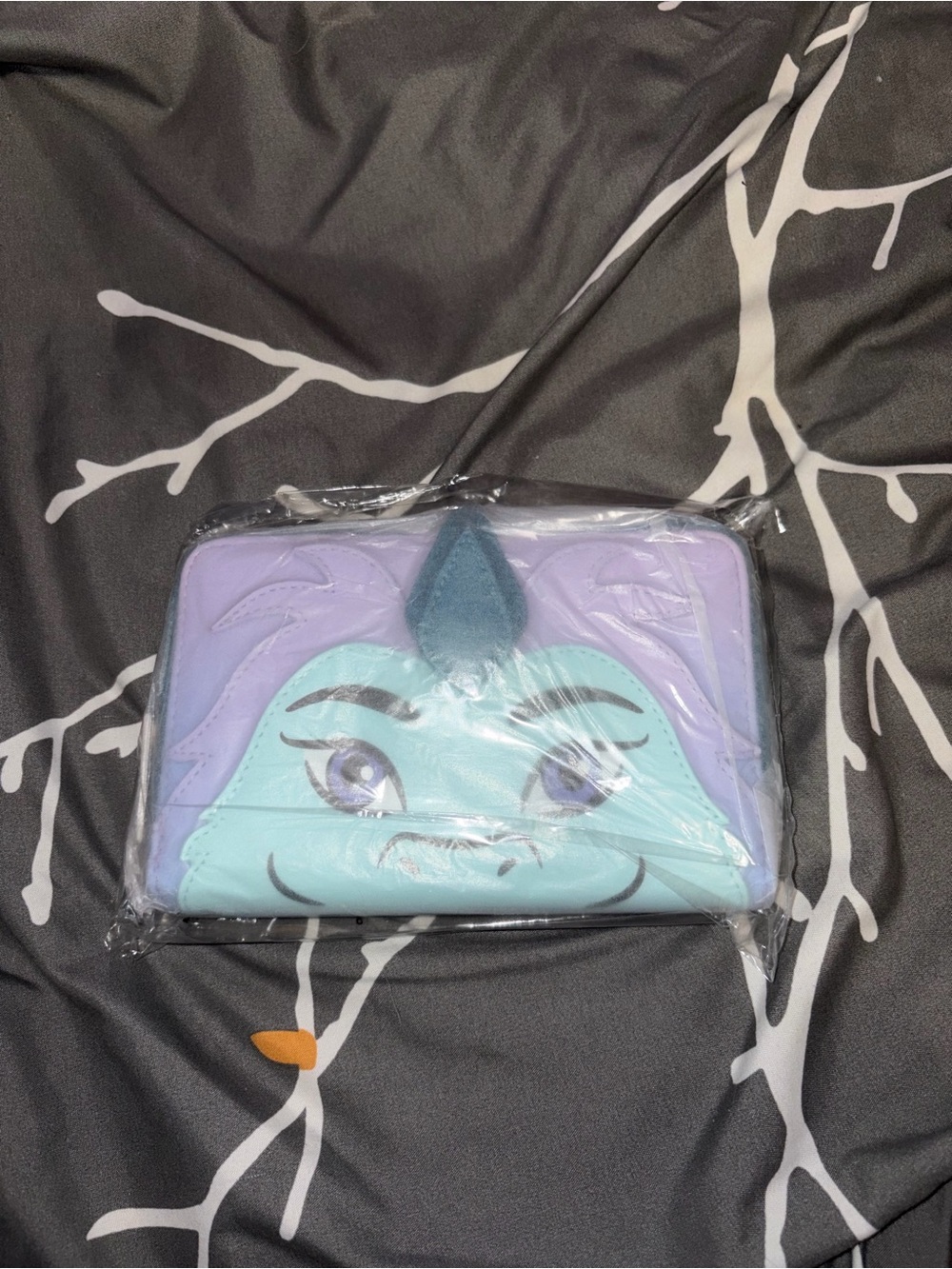 Disney Loungefly Raya and The Last Dragon Sisu Cosplay Wallet New with Tags NWT